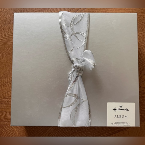 Wedding photo album - Picture 3 of 4